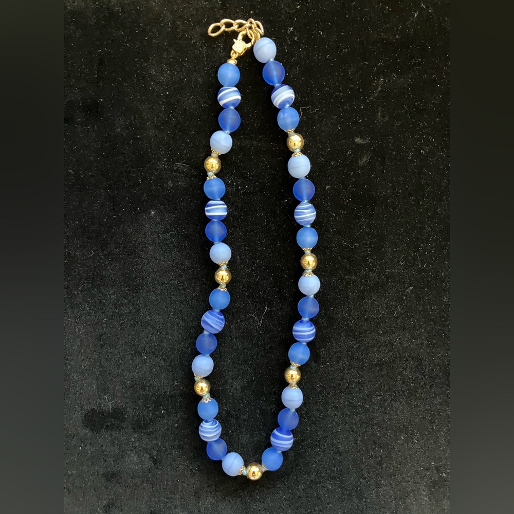 18” Blue Glass and Gold plated Bead Italian Necklace
Never Worn
